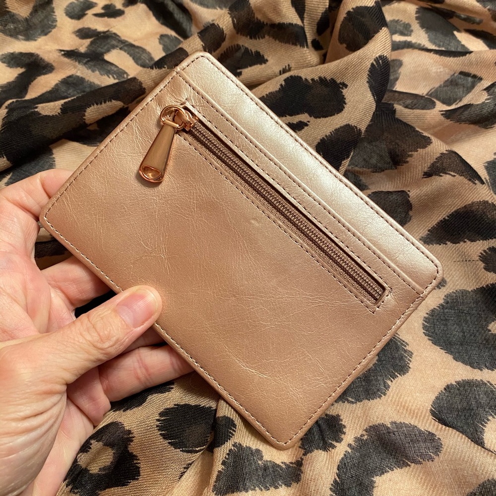 Hobo Rose Gold Card Holder. LIMITED EDITION!!!